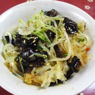 キュウリマロニーキクラゲの中華風サラダ